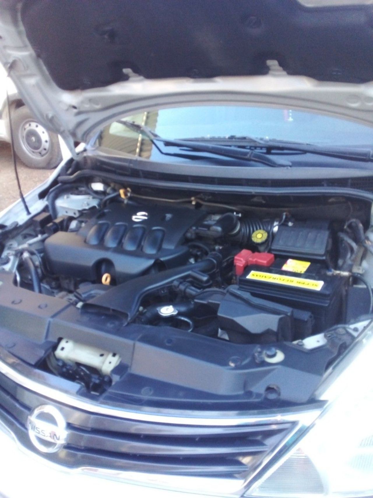 Nissan Tiida Usado en Mendoza, deRuedas