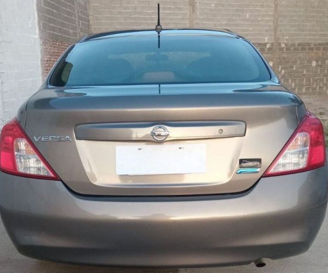 Nissan Versa Usado en Córdoba, deRuedas