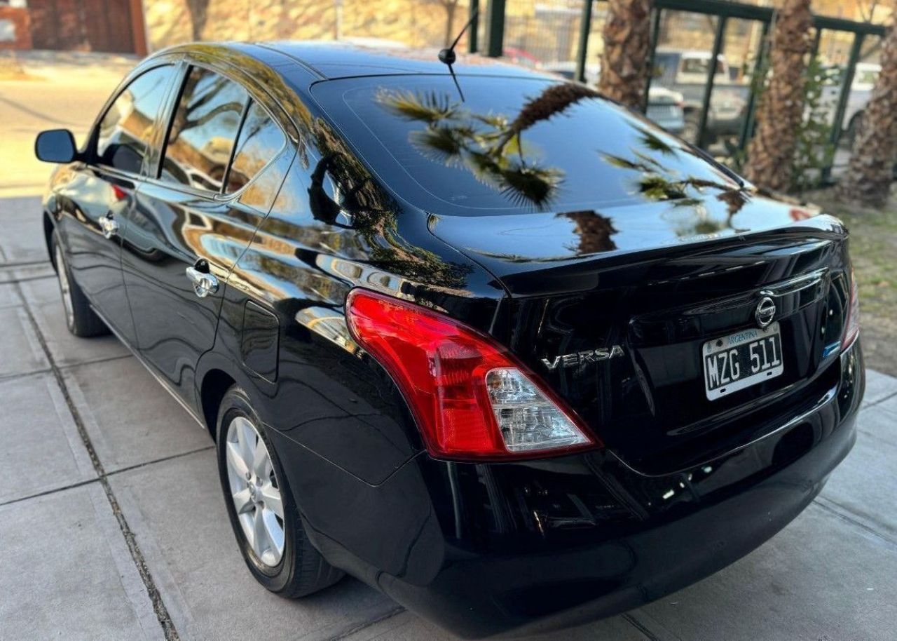 Nissan Versa Usado en Mendoza, deRuedas