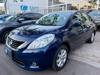 Nissan Versa Usado en Mendoza Financiado