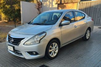 Nissan Versa Usado en Mendoza Financiado