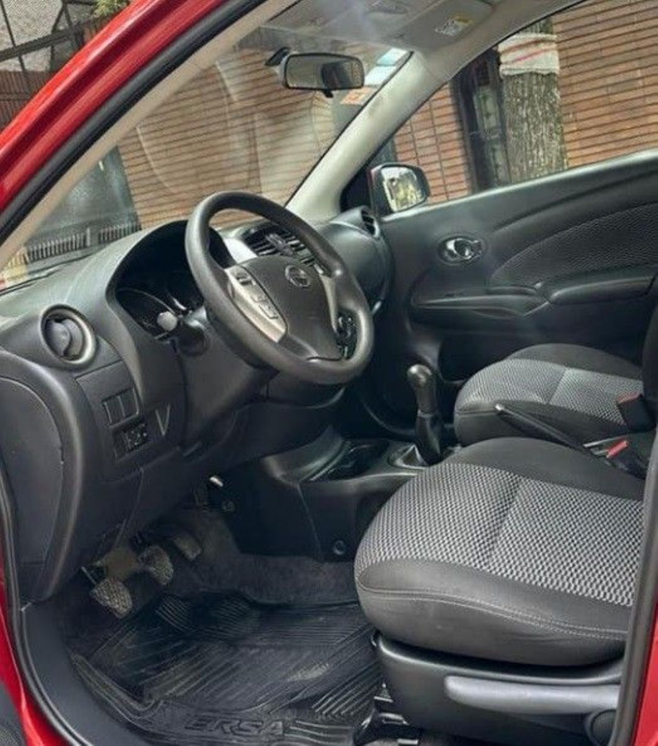 Nissan Versa Usado en Buenos Aires, deRuedas