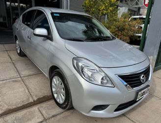 Nissan Versa Usado en Mendoza