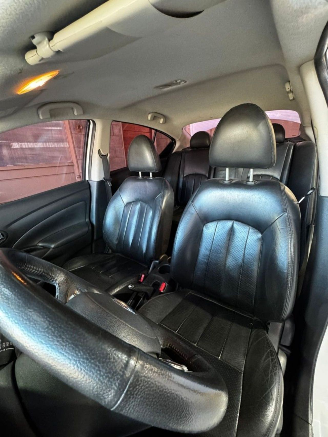 Nissan Versa Usado en Córdoba, deRuedas