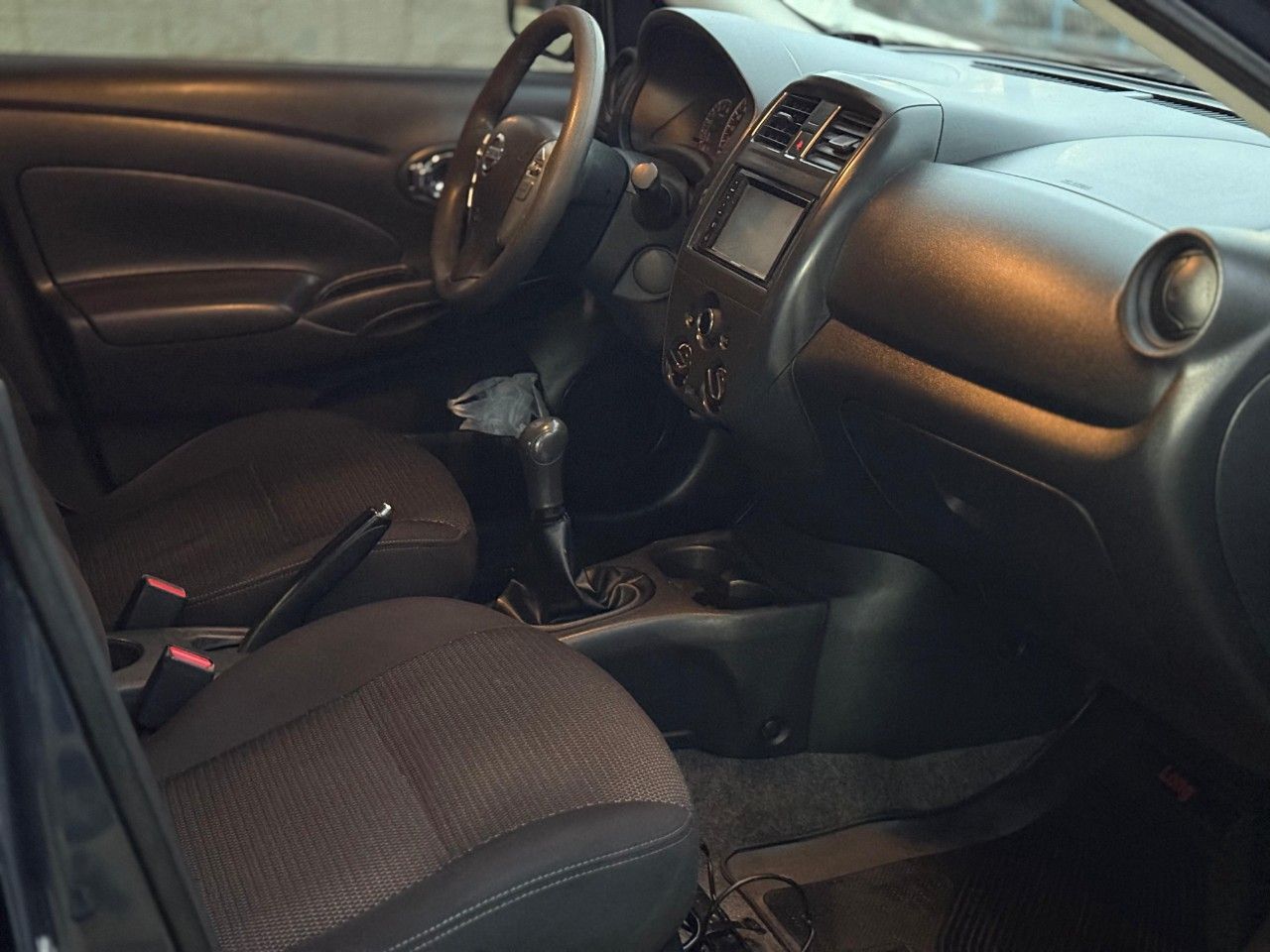 Nissan Versa Usado Financiado en Córdoba, deRuedas