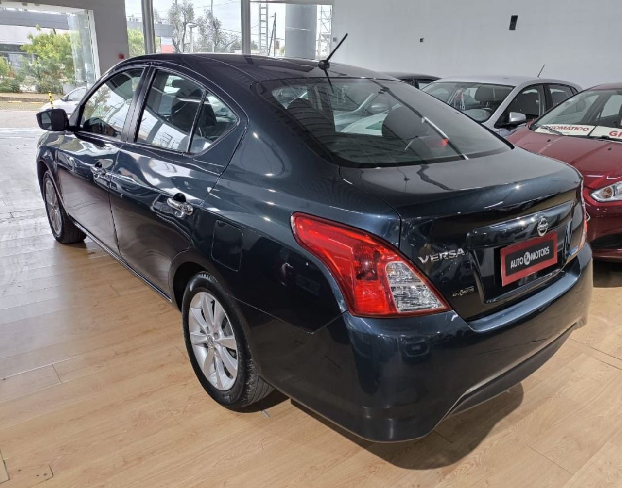 Nissan Versa Usado Financiado en Córdoba, deRuedas
