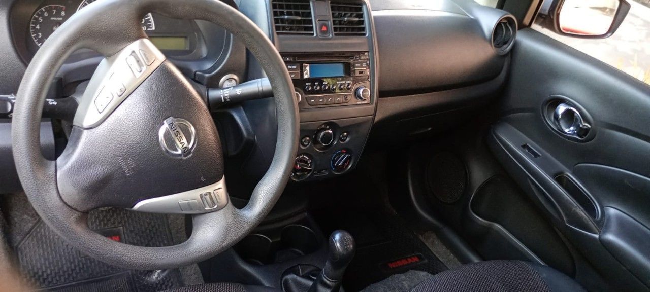 Nissan Versa Usado en Mendoza, deRuedas