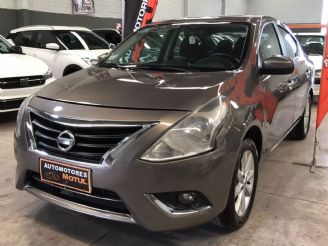 Nissan Versa Usado en Mendoza Financiado