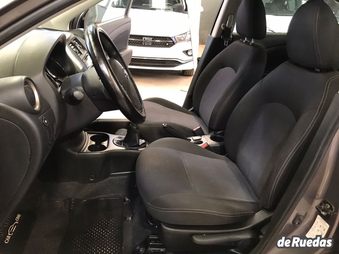 Nissan Versa Usado en Mendoza, deRuedas