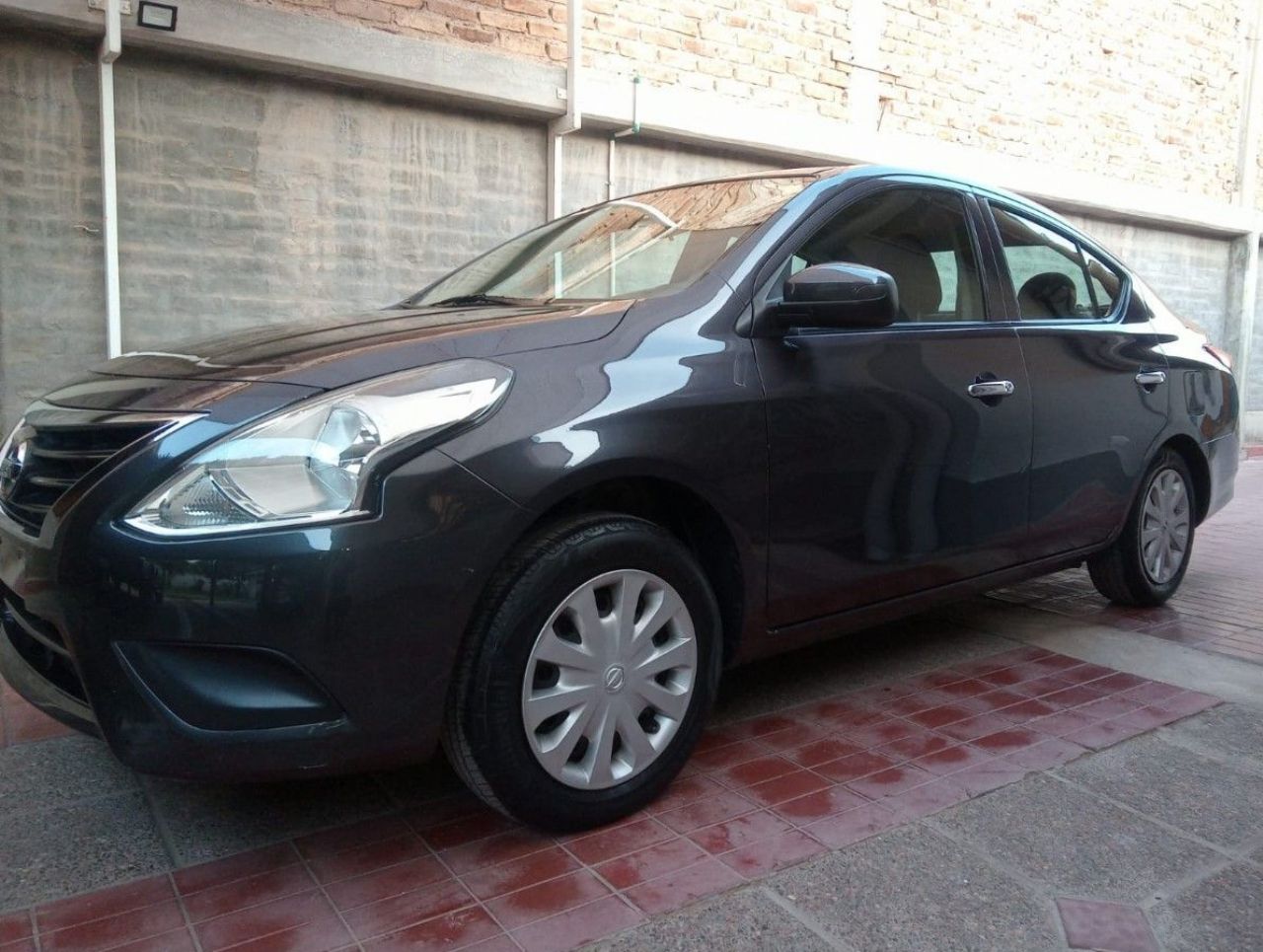 Nissan Versa Usado en Mendoza, deRuedas