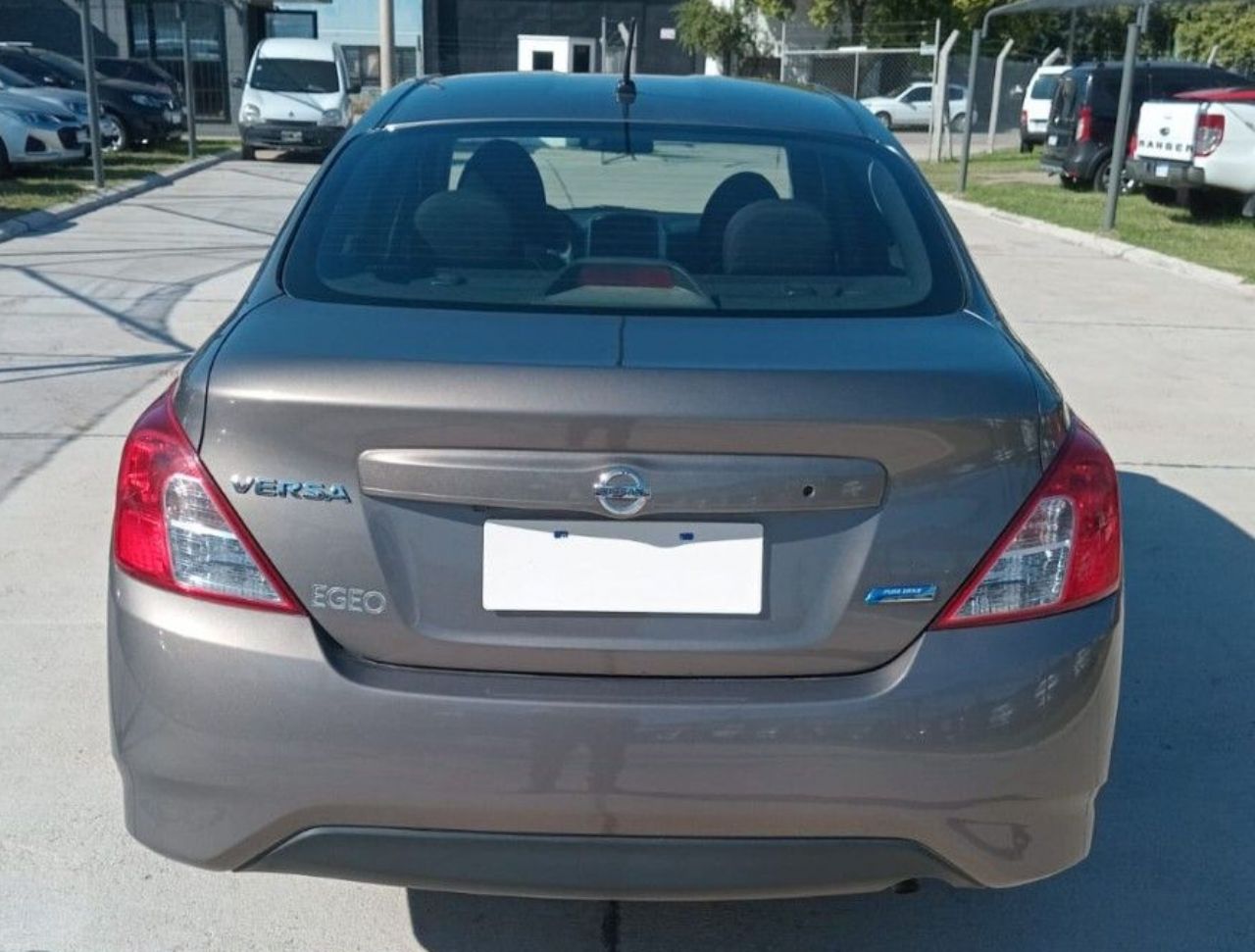 Nissan Versa Usado en Córdoba, deRuedas