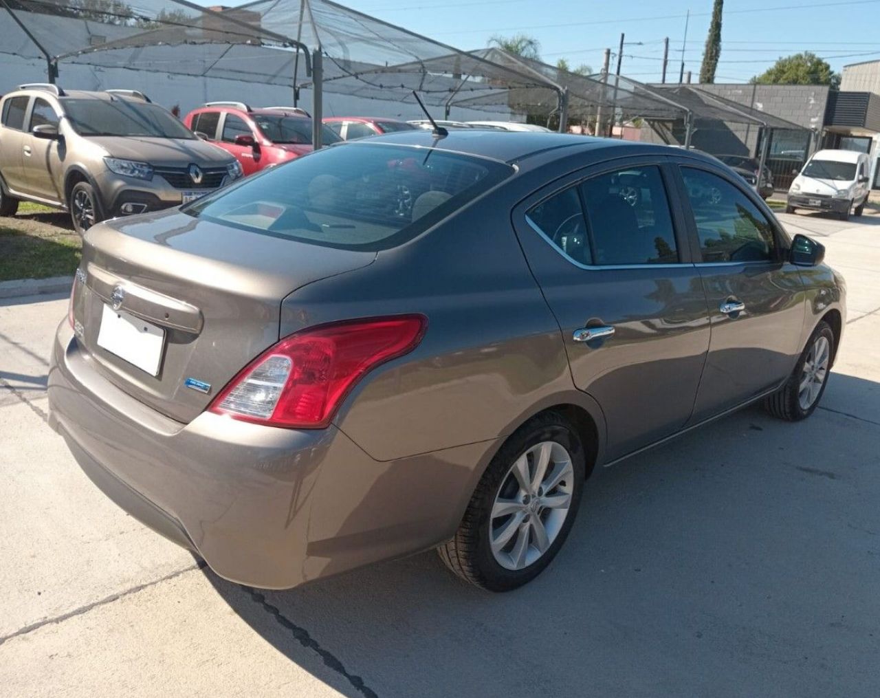 Nissan Versa Usado en Córdoba, deRuedas