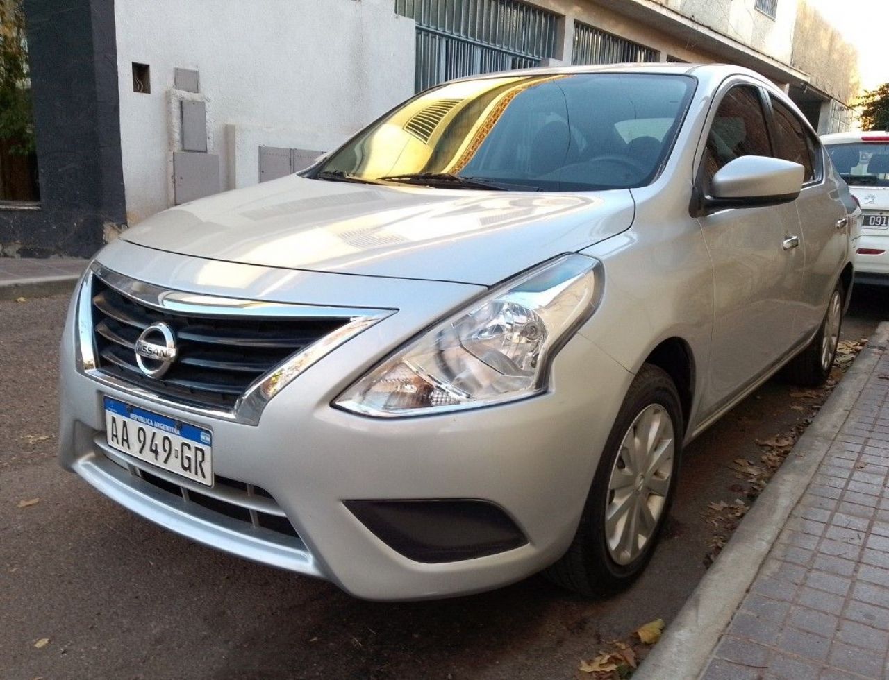 Nissan Versa Usado en Mendoza, deRuedas