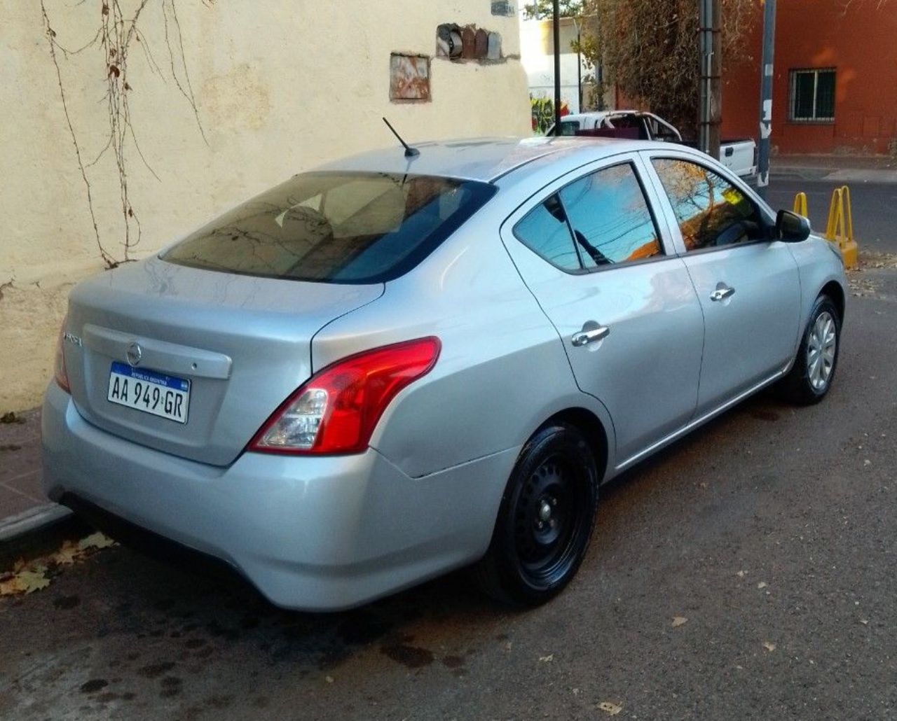 Nissan Versa Usado en Mendoza, deRuedas