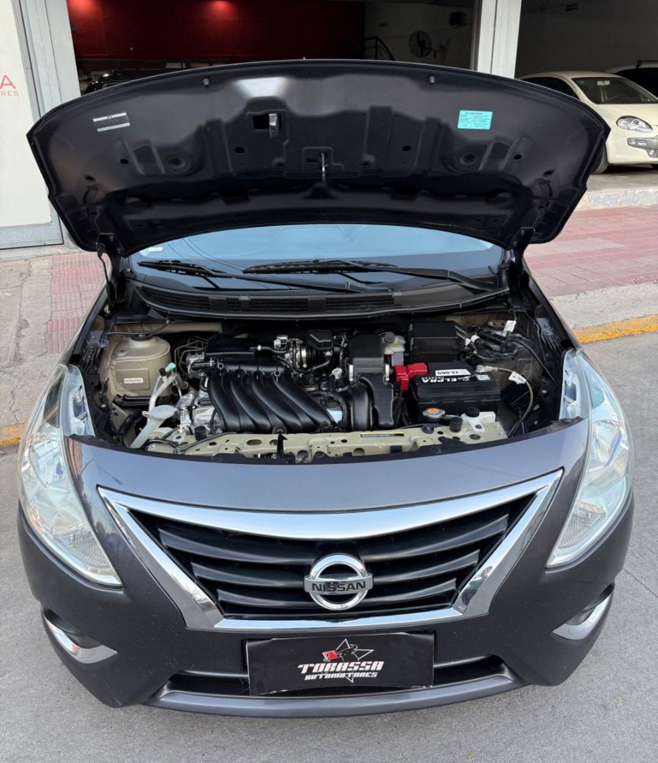 Nissan Versa Usado en Córdoba, deRuedas