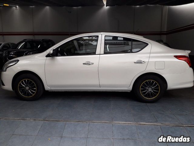 Nissan Versa Usado en Mendoza, deRuedas