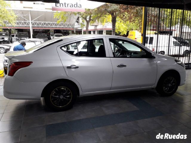 Nissan Versa Usado en Mendoza, deRuedas