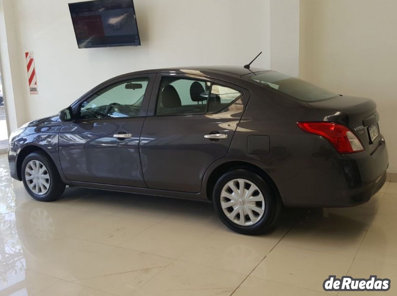 Nissan Versa Usado en Mendoza, deRuedas