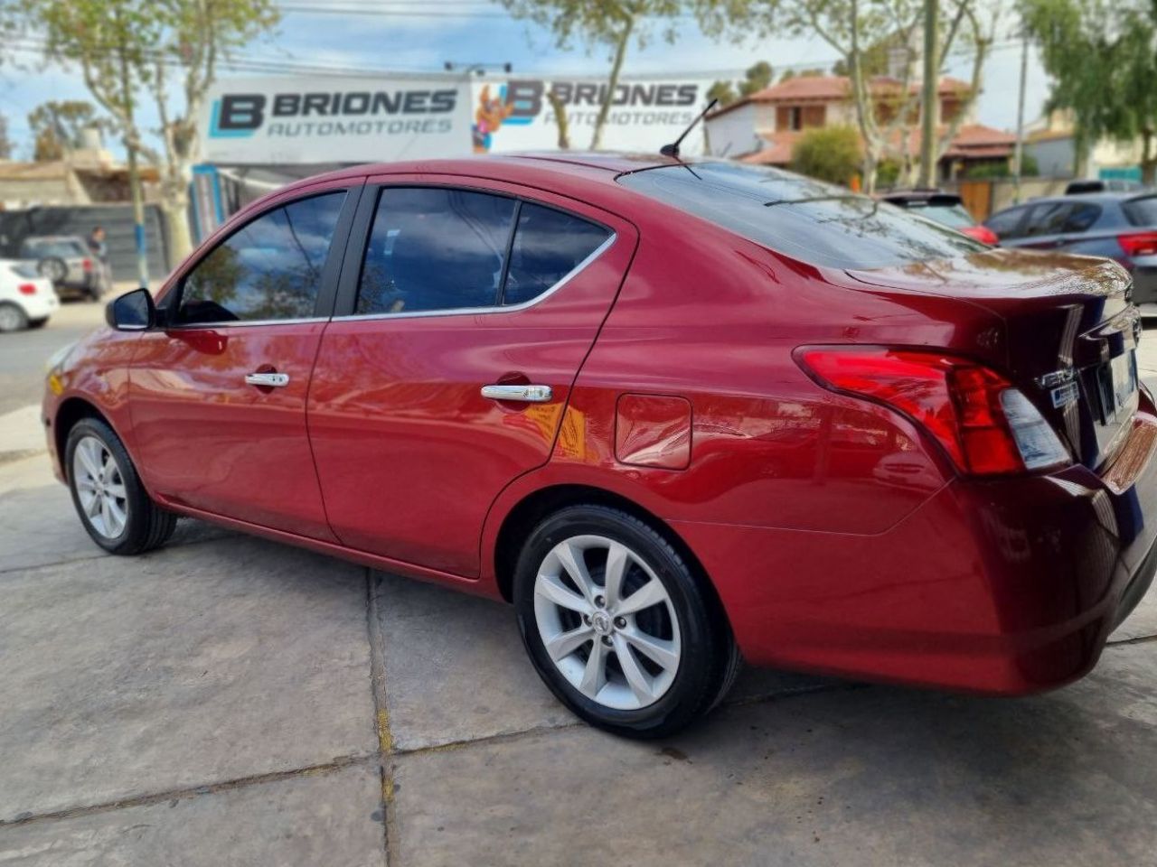 Nissan Versa Usado en Mendoza, deRuedas
