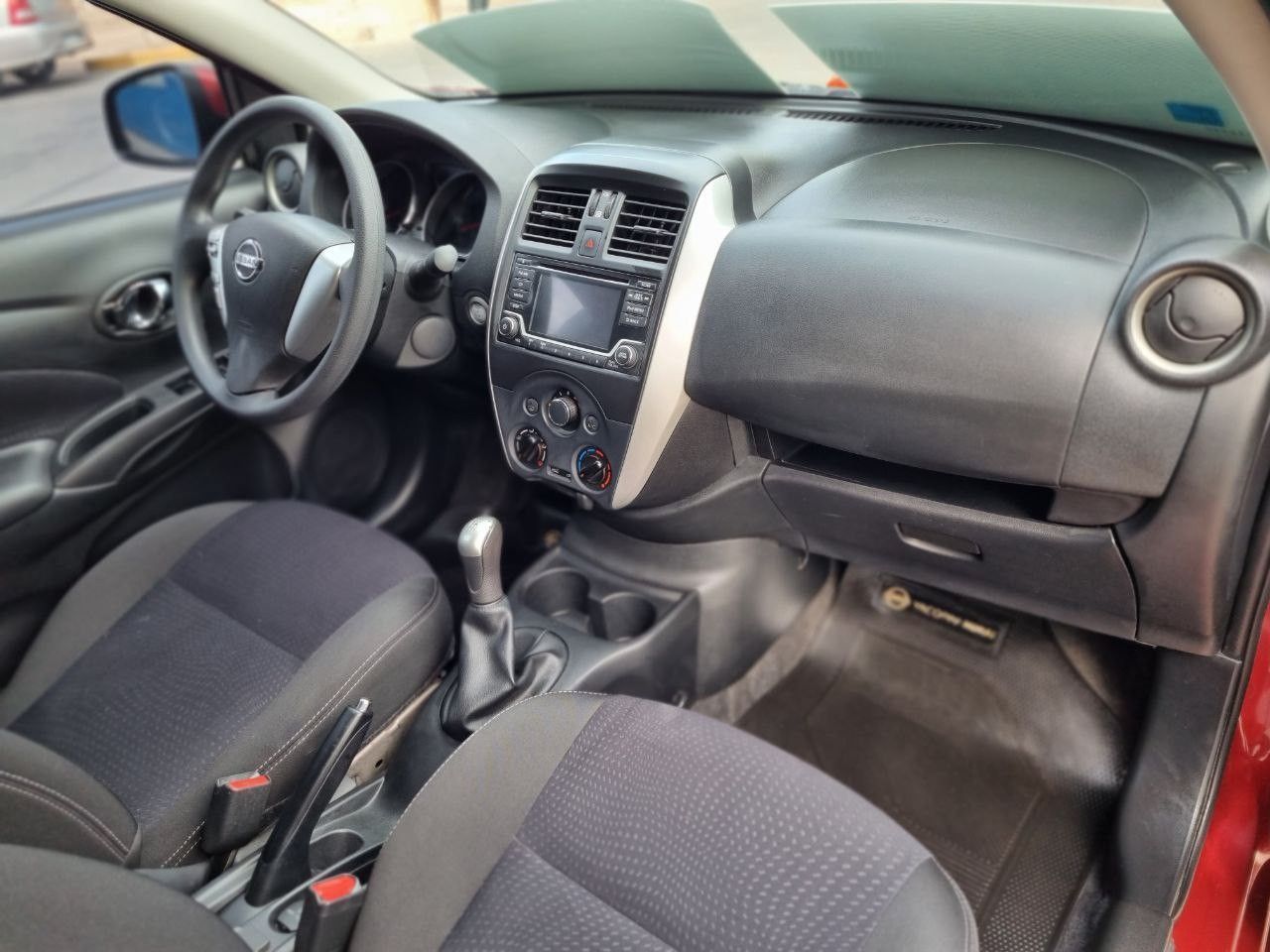 Nissan Versa Usado en Mendoza, deRuedas