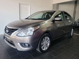 Nissan Versa Usado en Mendoza Financiado