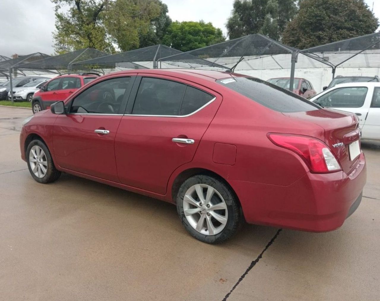 Nissan Versa Usado Financiado en Córdoba, deRuedas