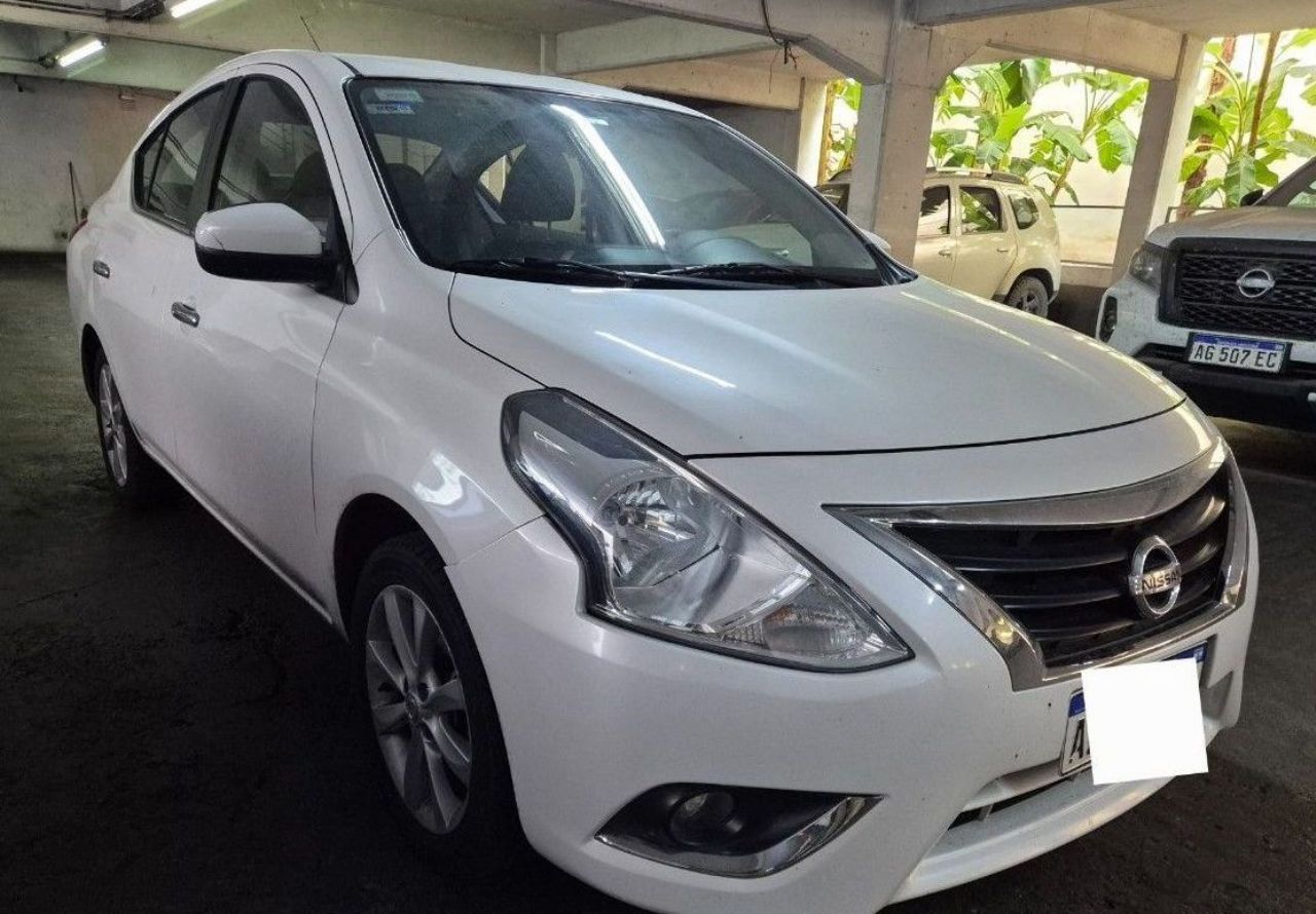 Nissan Versa Usado en Mendoza, deRuedas