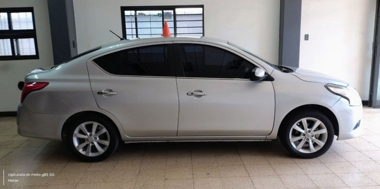 Nissan Versa Usado en Mendoza, deRuedas