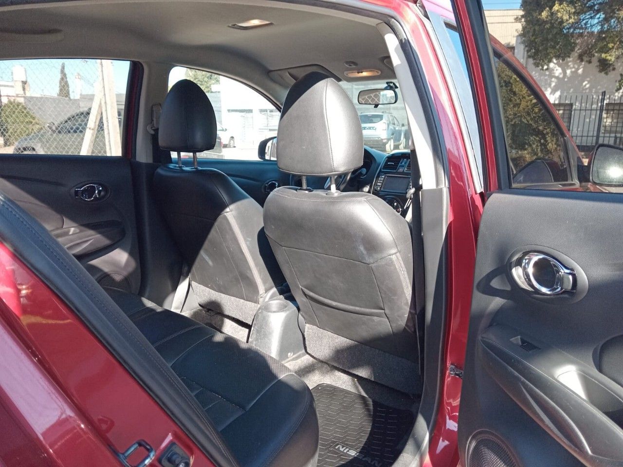 Nissan Versa Usado Financiado en Córdoba, deRuedas