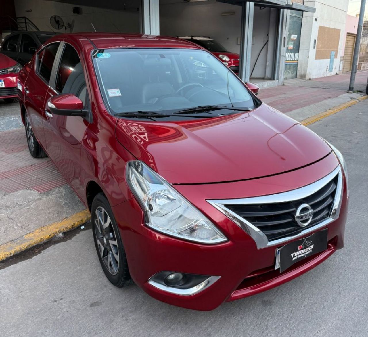 Nissan Versa Usado en Córdoba, deRuedas
