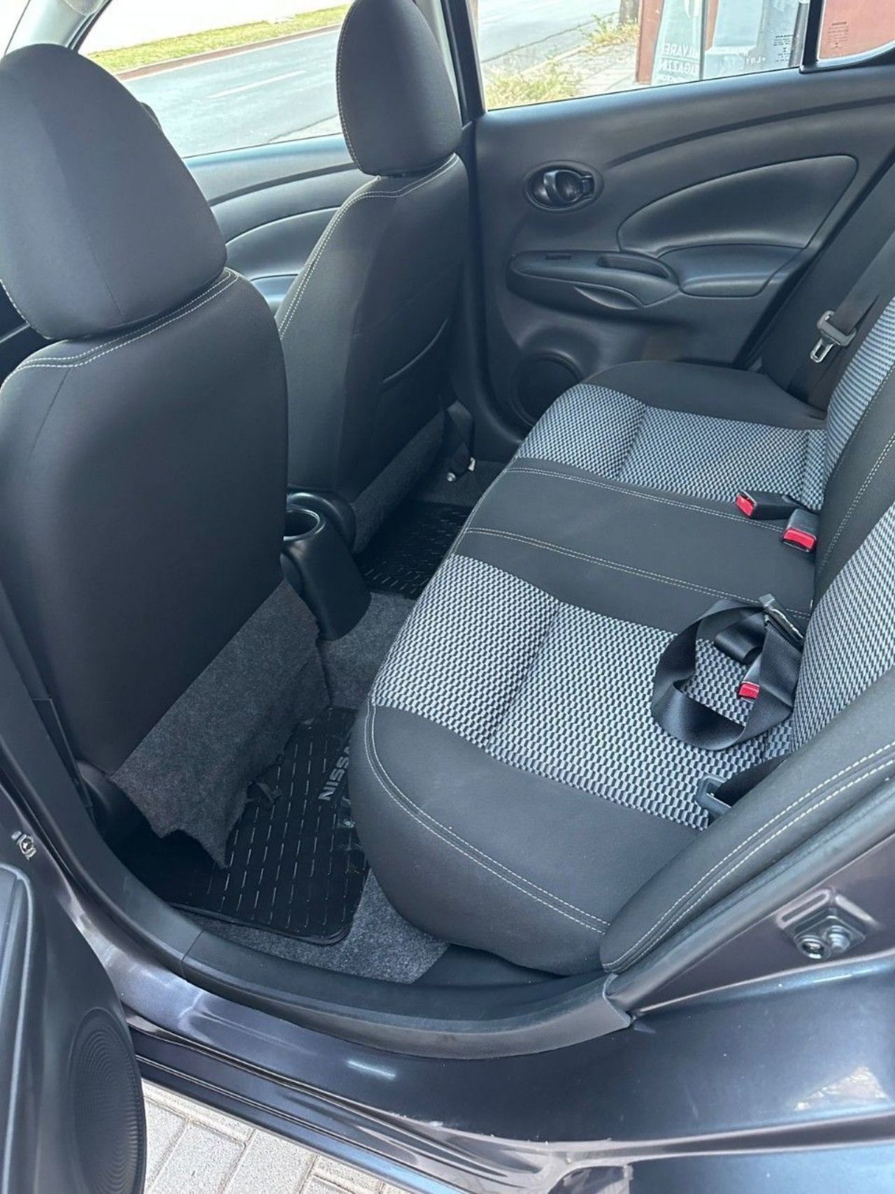 Nissan Versa Usado en Córdoba, deRuedas