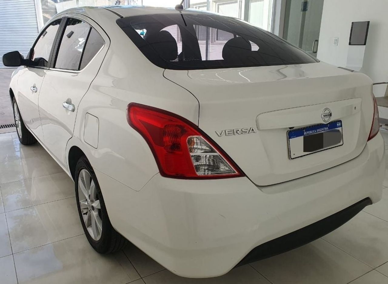 Nissan Versa Usado en Mendoza, deRuedas