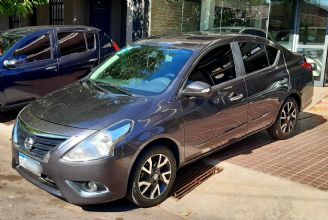 Nissan Versa Usado en Mendoza
