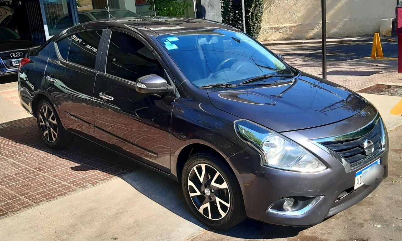 Nissan Versa Usado en Mendoza, deRuedas