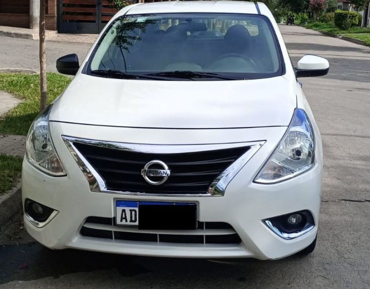 Nissan Versa Usado en Córdoba, deRuedas