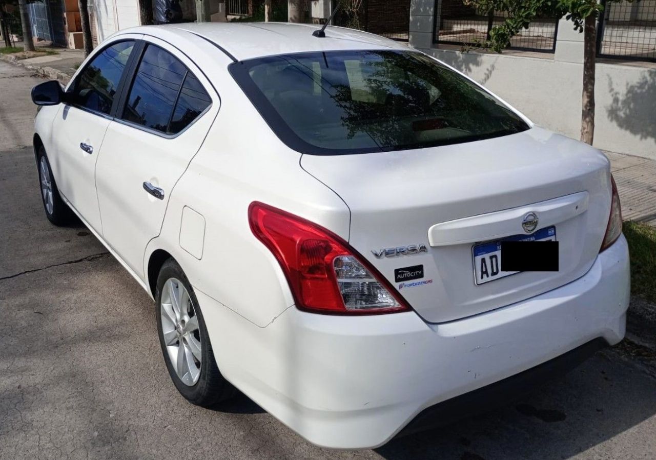 Nissan Versa Usado en Córdoba, deRuedas