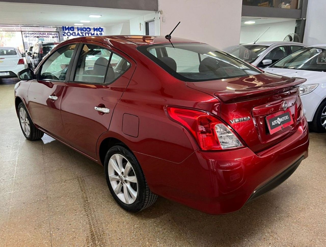 Nissan Versa Usado Financiado en Córdoba, deRuedas