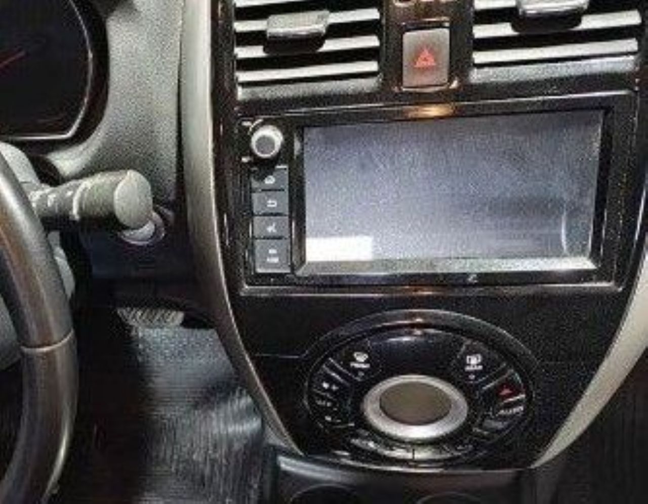 Nissan Versa Usado en Córdoba, deRuedas