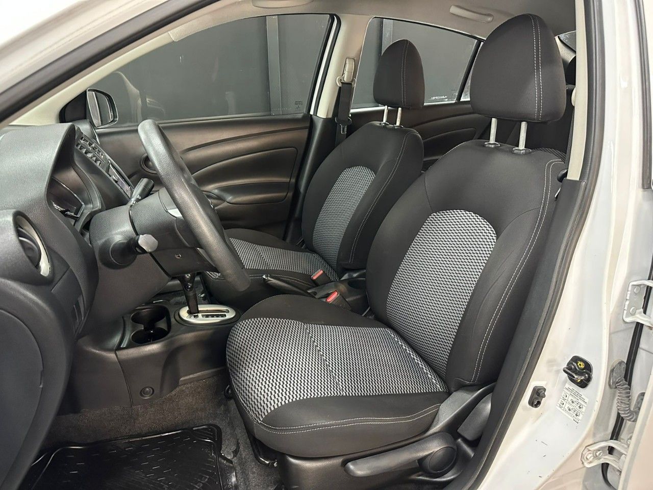 Nissan Versa Usado en Córdoba, deRuedas
