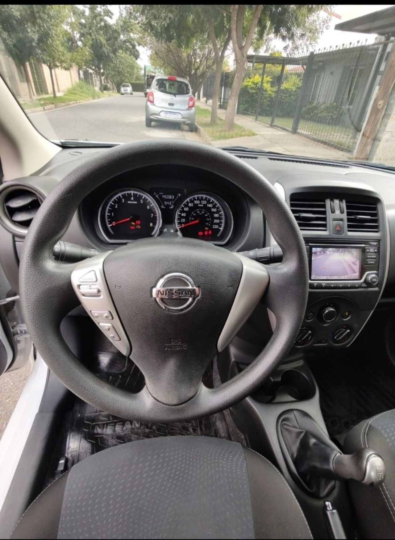 Nissan Versa Usado Financiado en Córdoba, deRuedas