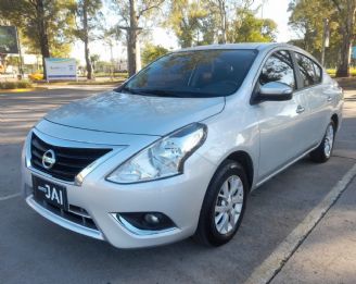 Nissan Versa Usado en Córdoba Financiado