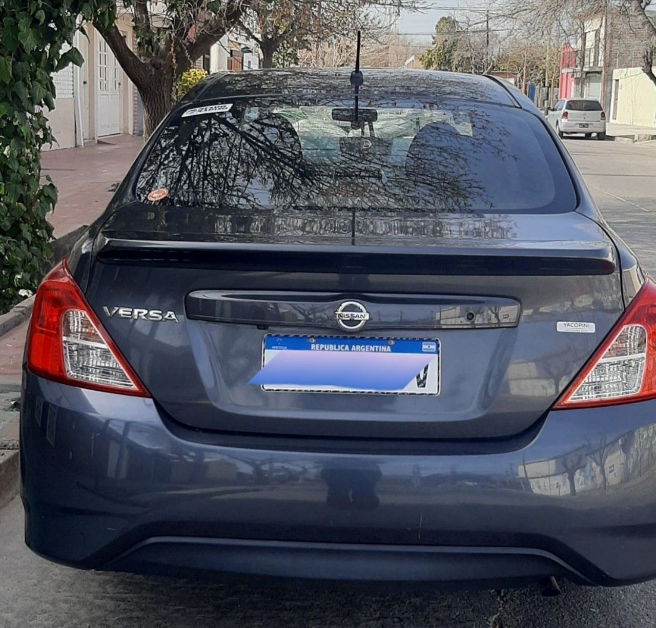 Nissan Versa Usado en Mendoza, deRuedas