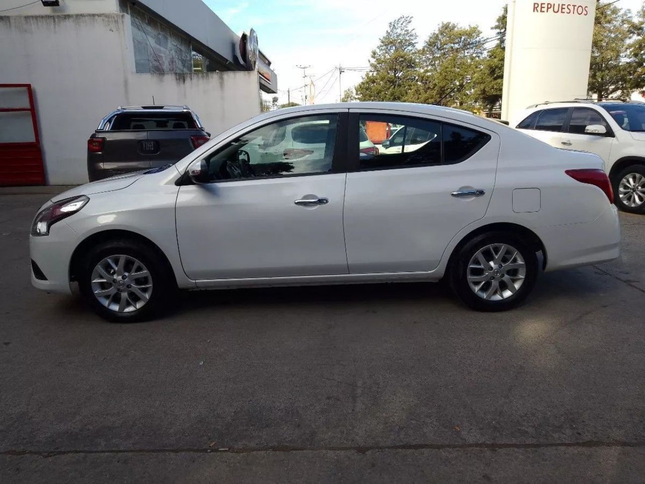 Nissan Versa Usado en Córdoba, deRuedas
