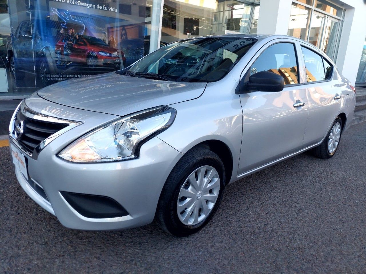 Nissan Versa Usado en Mendoza, deRuedas