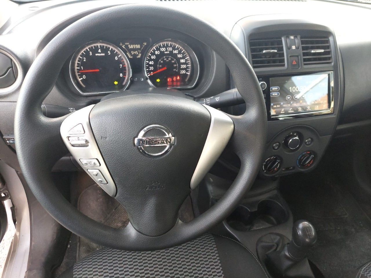 Nissan Versa Usado en Mendoza, deRuedas