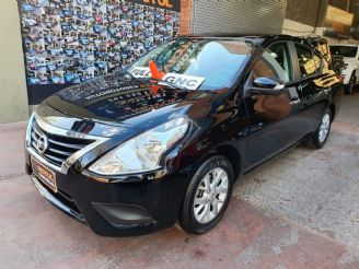 Nissan Versa Usado en Mendoza Financiado