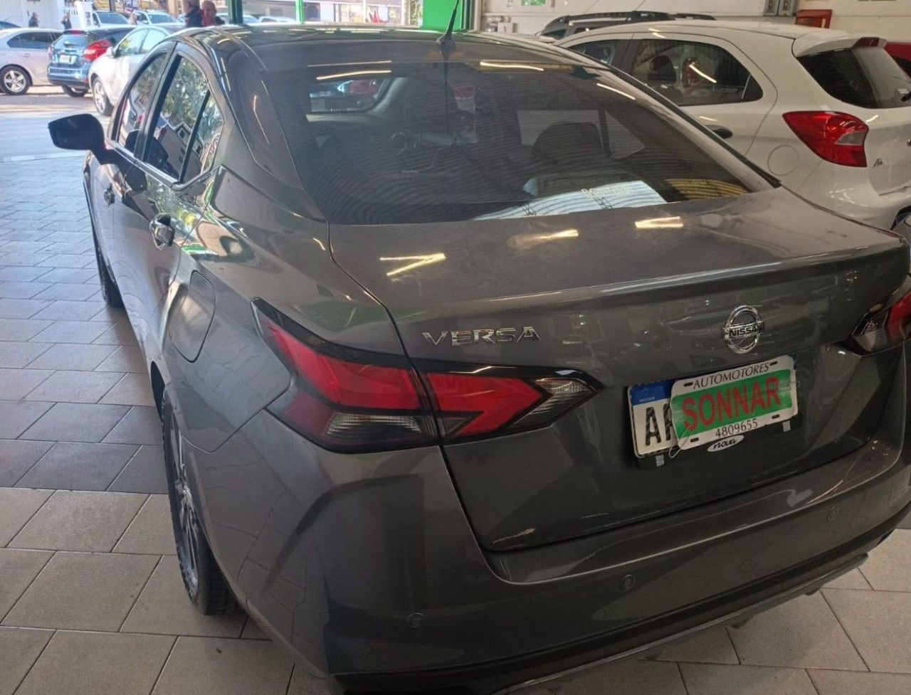 Nissan Versa Usado Financiado en Córdoba, deRuedas