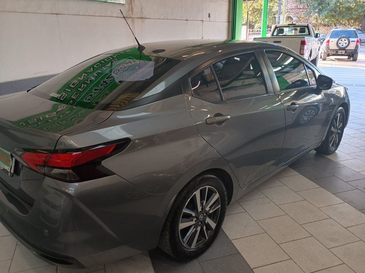 Nissan Versa Usado Financiado en Córdoba, deRuedas