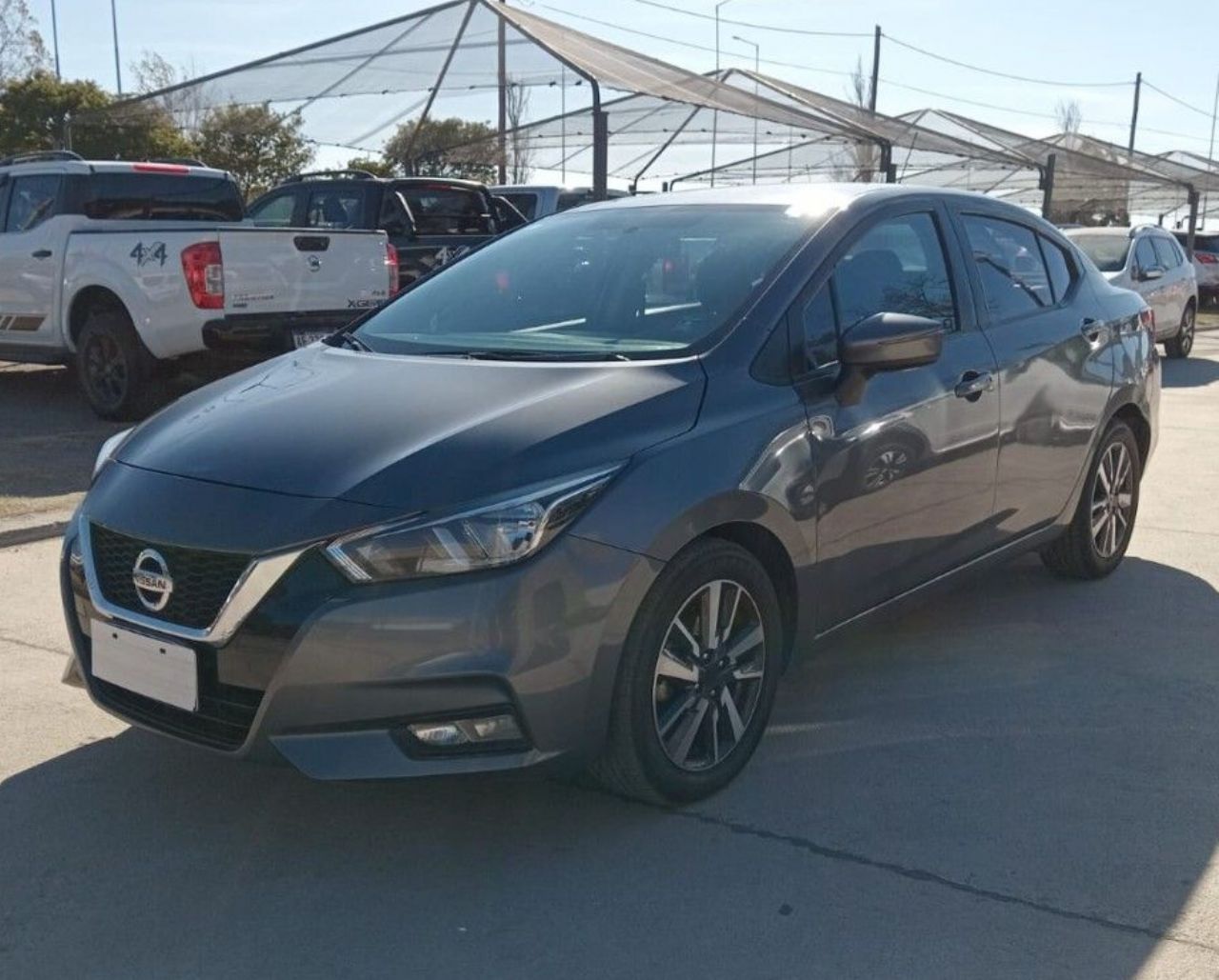Nissan Versa Usado Financiado en Córdoba, deRuedas