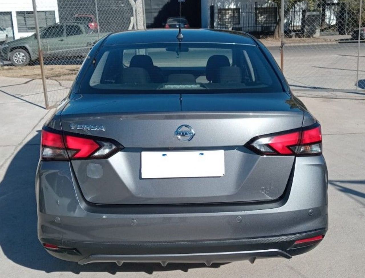 Nissan Versa Usado Financiado en Córdoba, deRuedas